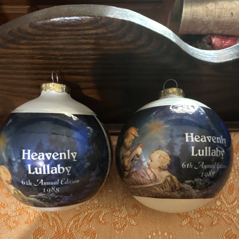 2 Vintage M.J. Hummel 1988 Heavenly Lullaby 6th Annual Edition Ornaments